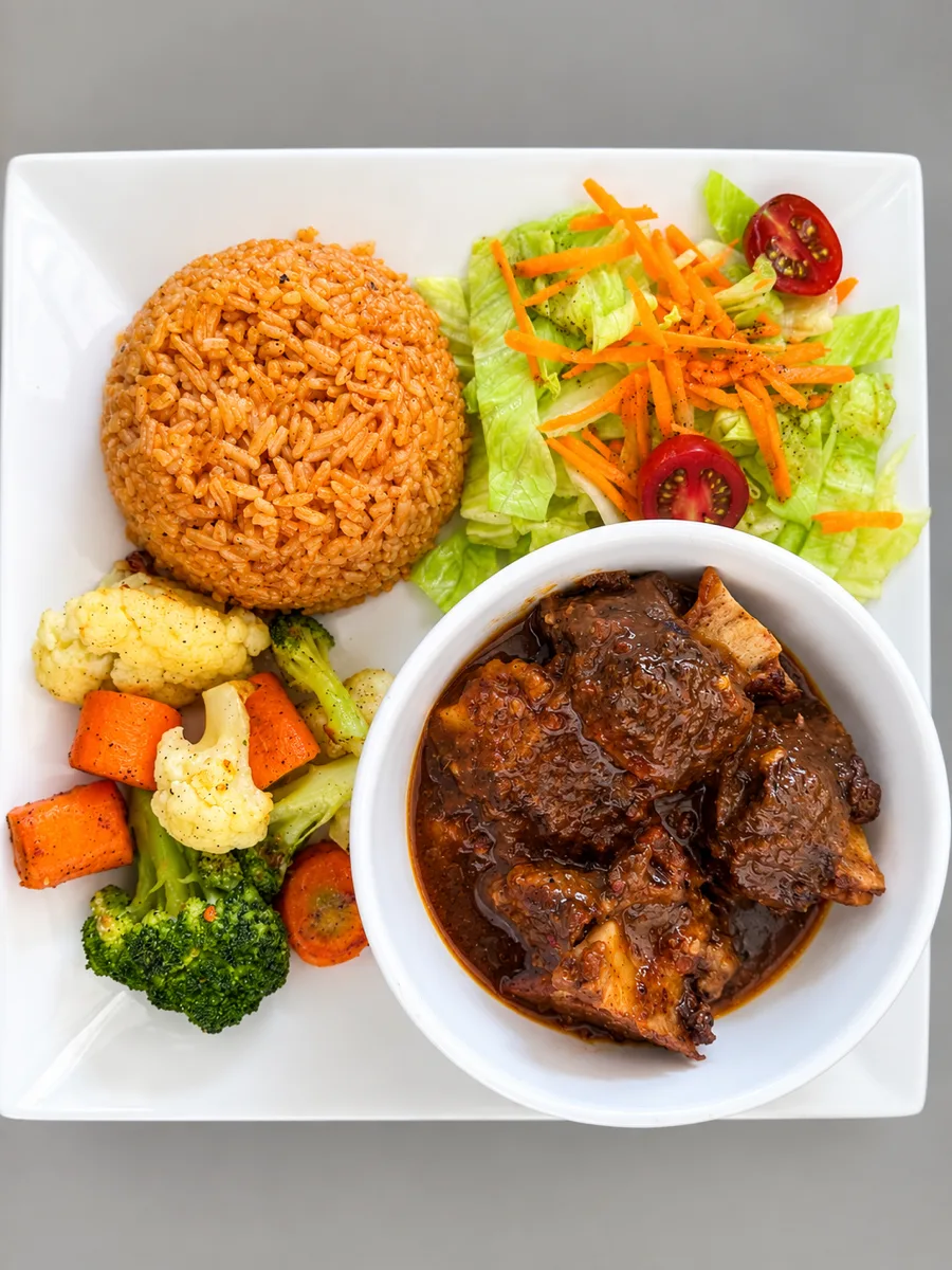 Oxtail mit Jollof Rice